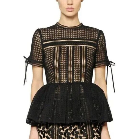 Self-Portrait Guipure Lace Peplum Top in Black Cotton Size 6 NWT - Picture 1 of 9